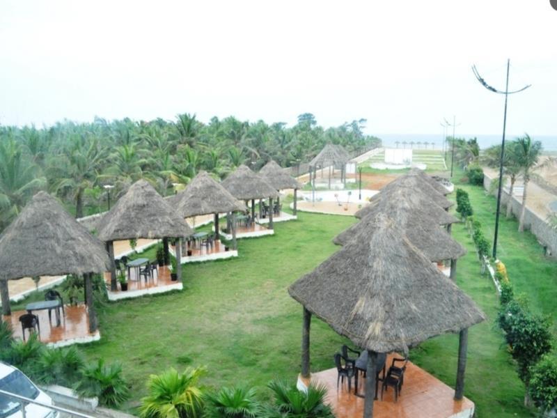 Jade Beach Resort Tirupporur Eksteriør bilde